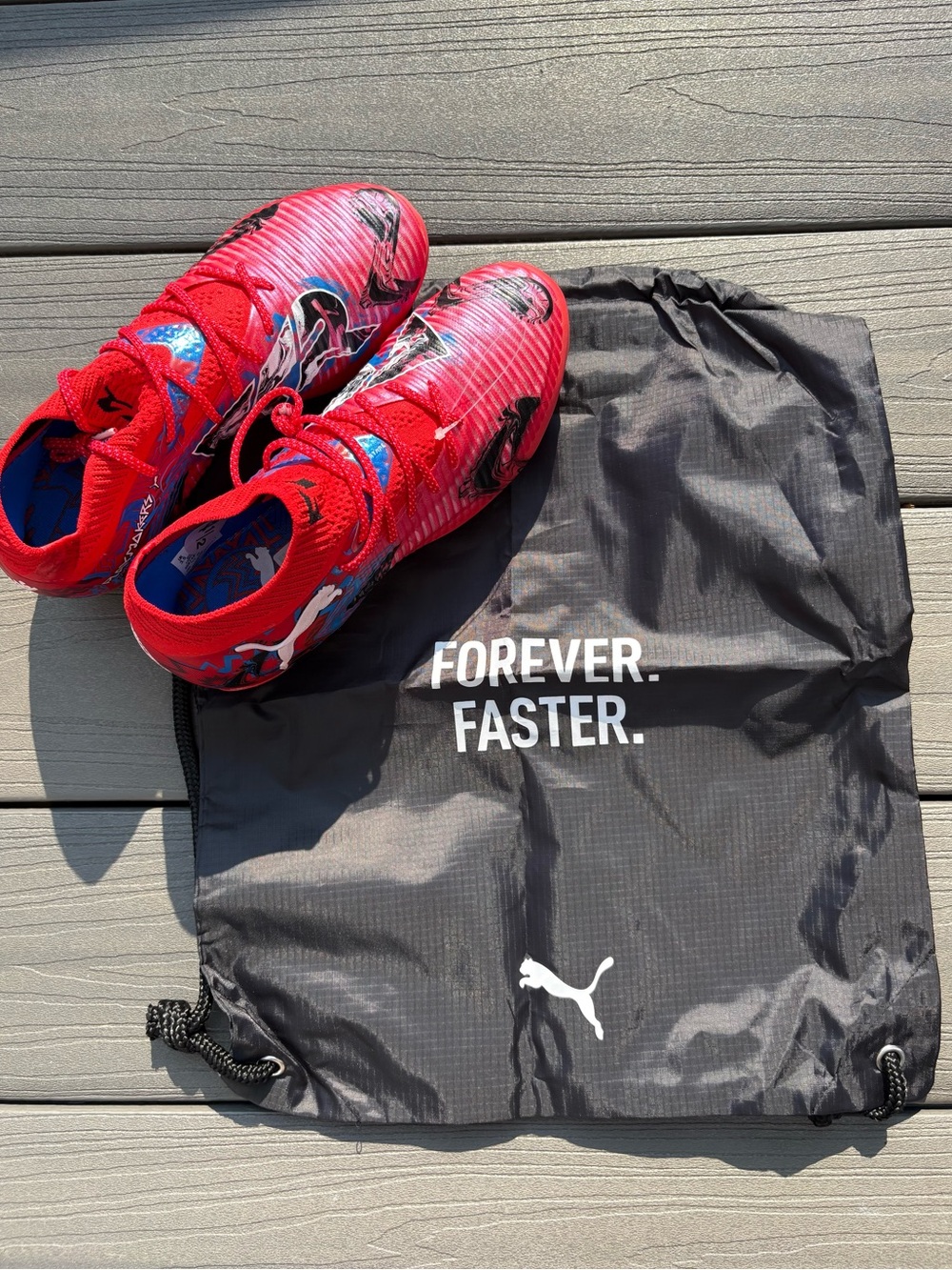 Puma Youth Future 8 Ultimate Playmakers FG Soccer Cleats Size 4.5 Drawstring Bag